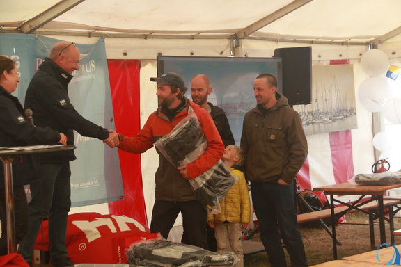 IMG 8288stemning-telt-praemieoverraekkelse