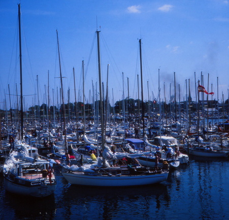 1976-77 018